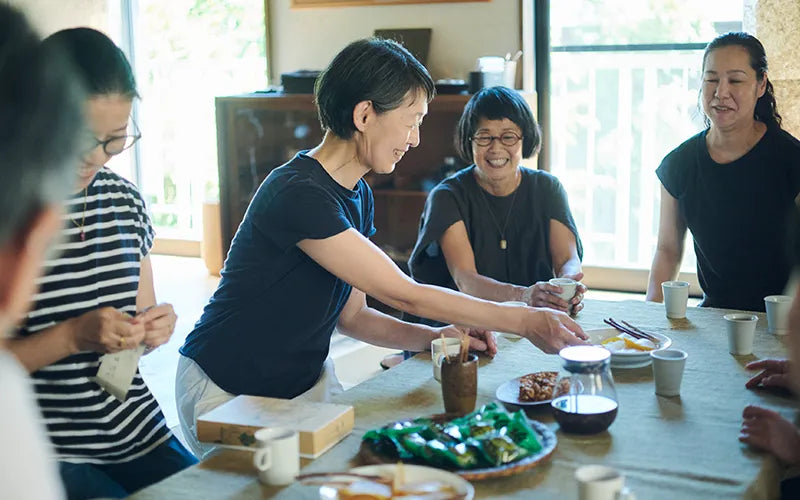Tea Time with Tsuchiya Mieko: A Moment to Connect