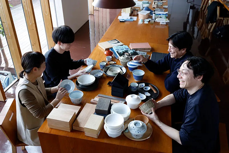 Making Japanese Tableware More Interesting: A Roundtable from the Utsuwa Laboratory, Driven by Care and Enthusiasm