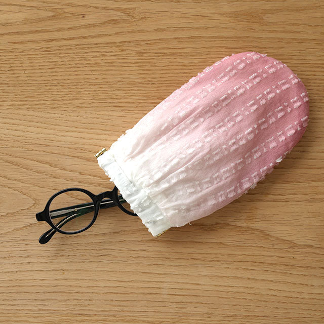 Gradation Print Glasses Case