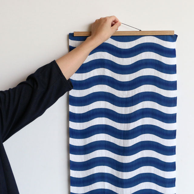 Neat Hand Towel Hanger