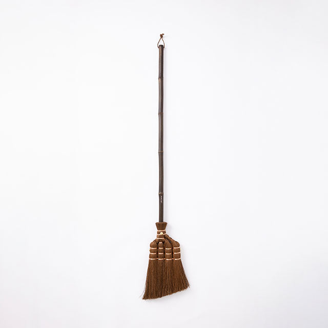 Broom Craft Japanese Palm Broom - 4-Ball Middle