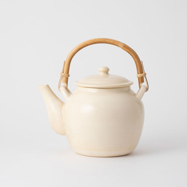 Banko-yaki Direct-Flame Teapot with Rattan Handle - White Glaze