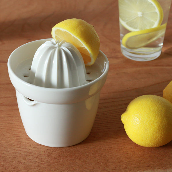 Kamoshika Lemon Juicer